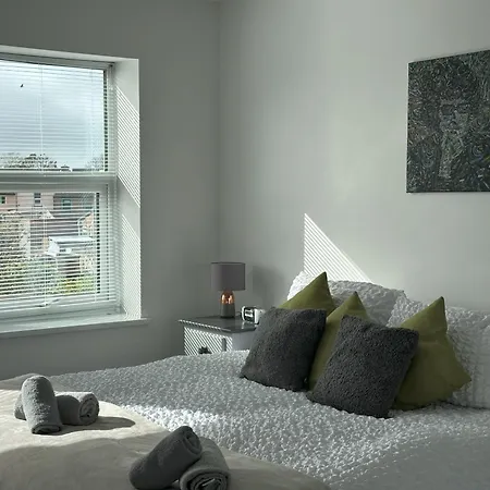 Chapel Terrace - 2 Bedrooms - Sleeps 4