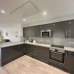 Chapel Terrace - 2 Bedrooms - Sleeps 4 Appartement *